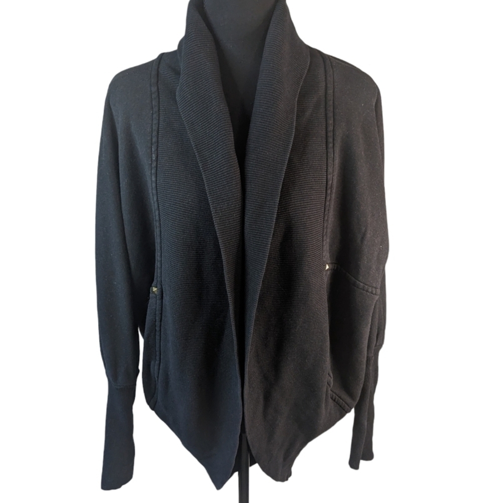 Aritzia Wilfred diderod cocoon cardigan shrug size small
